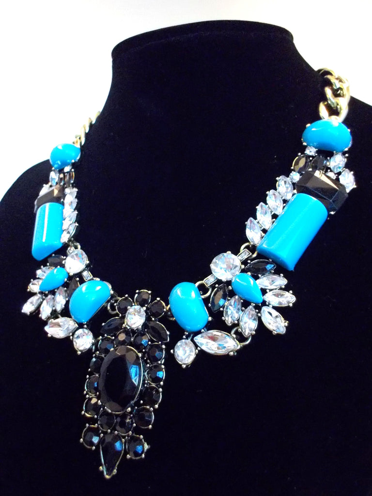 Luxe Crystal-Encrusted Collar Statement Necklace- Turquoise
