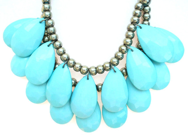 Baubles Teardrop Tie Statement Necklace- Mint