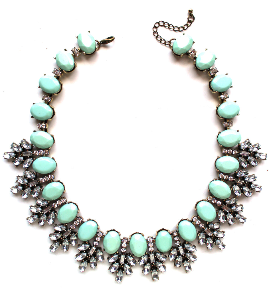 Luxe Mint Leaves Frosting Statement Necklace