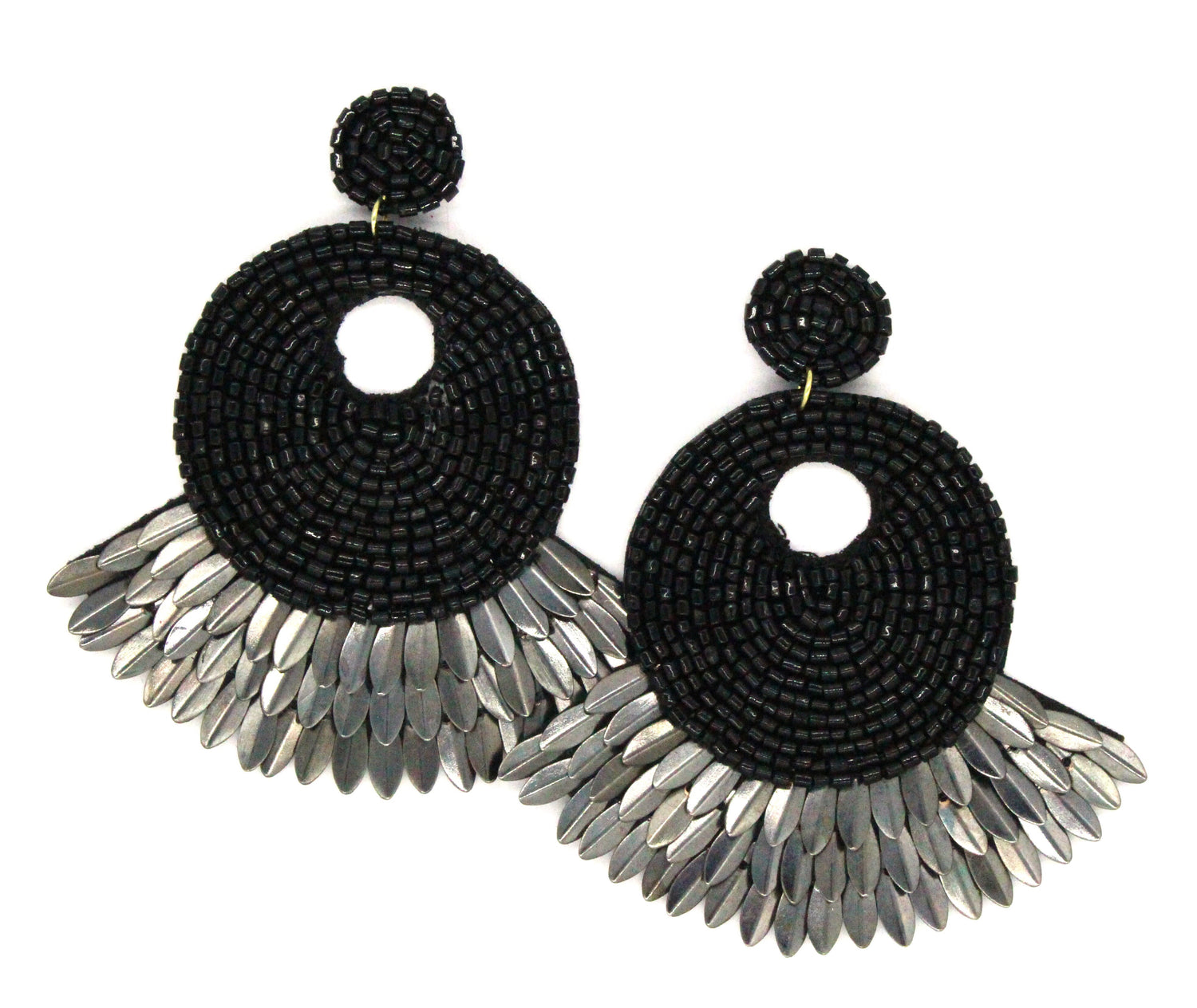 Marissa Shell Spike Earrings- Black