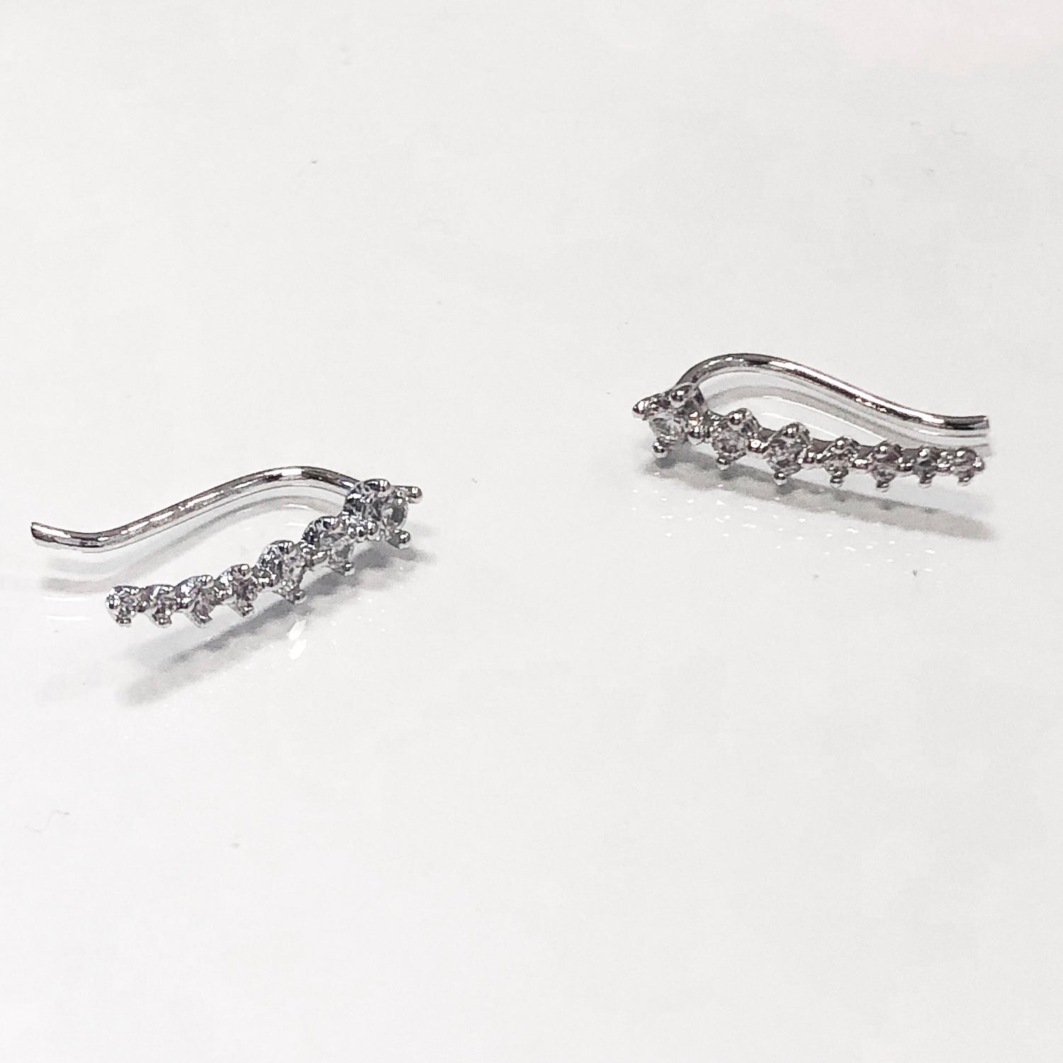 Janet Ear Crawler Earrings- Silver